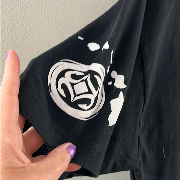 Black Men's T-Shirt - Picture 6 of 6